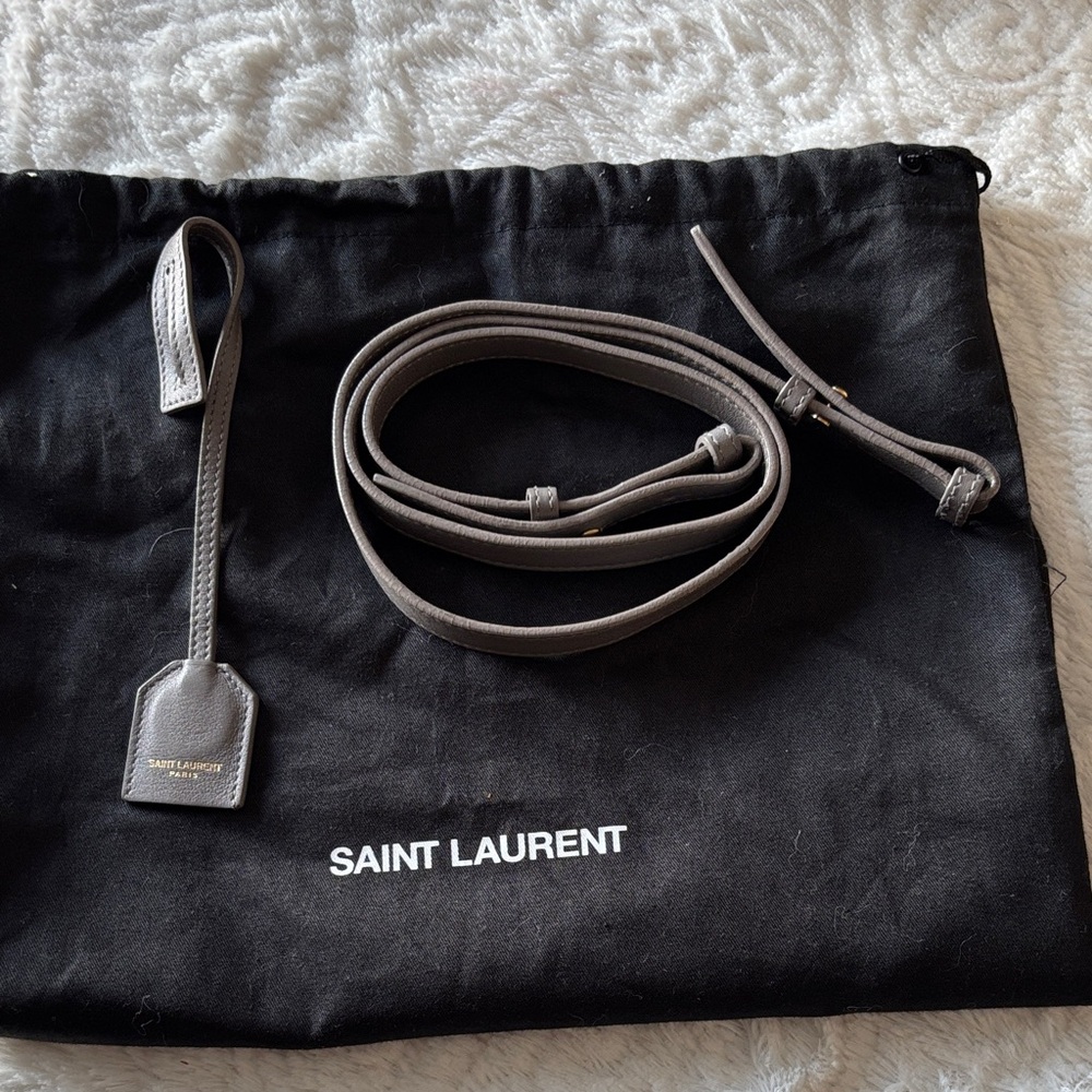 Saint Laurent Cabas Baby in Gray - Picture 10 of 16